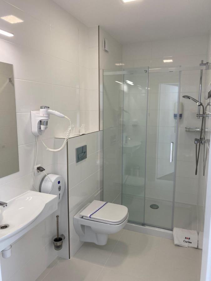 טצ'ב Carina Hotel מראה חיצוני תמונה